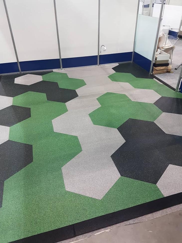 Piso emborrachado hexagonal EPDM